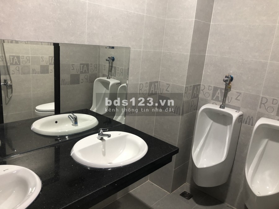 Mặt Bằng Cho Thuê 131 Nguyễn Văn Tăng, Quận 9