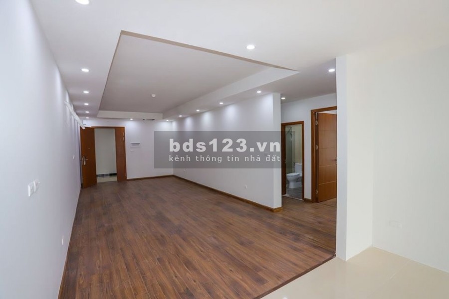 Chung cư Cầu Giấy, ở ngay, Trục Đường Lê Văn Lương, 3 ngủ chỉ 2.6 tỷ