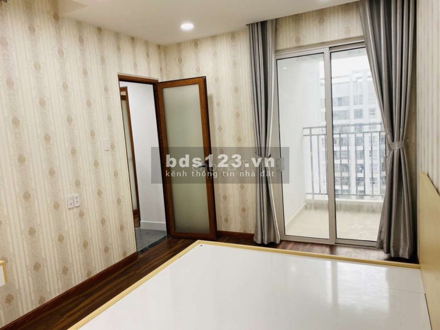 Cần bán căn hộ Sunrise Riverside, 70m2, 2PN 2WC đầy đủ nội thất, giá 2.8 tỷ, LH: 0946894828