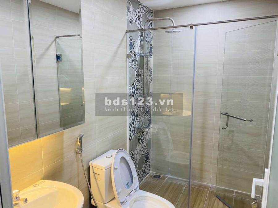 Cần bán căn hộ Sunrise Riverside, 70m2, 2PN 2WC đầy đủ nội thất, giá 2.8 tỷ, LH: 0946894828