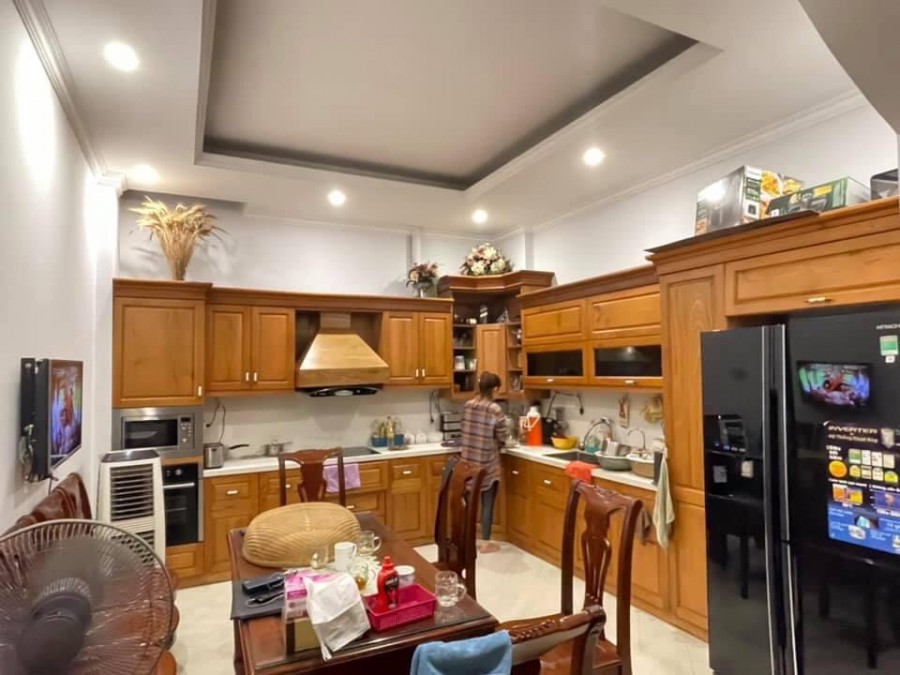 Phân Lô Trung Hòa LÊ VĂN LƯƠNG 2 ô tô tránh, Gara, FULL Nội thất sang trọng GỖ LIM Tiện ích 5* xung quanh