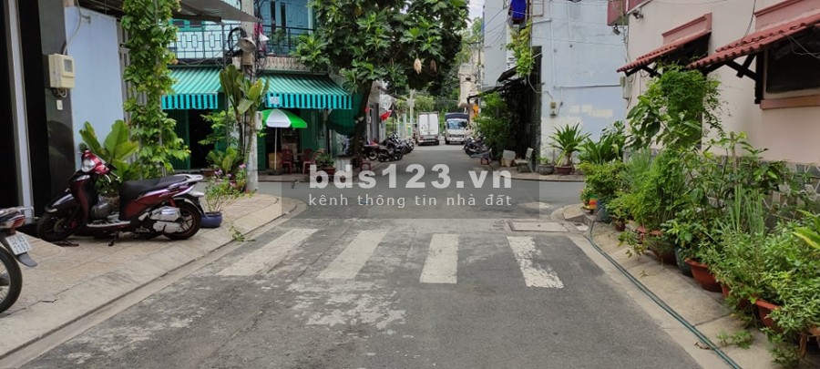 Bán nhà cực rộng 91m2 Bình Long quận Tân Phú giá chỉ 75triệu/m.