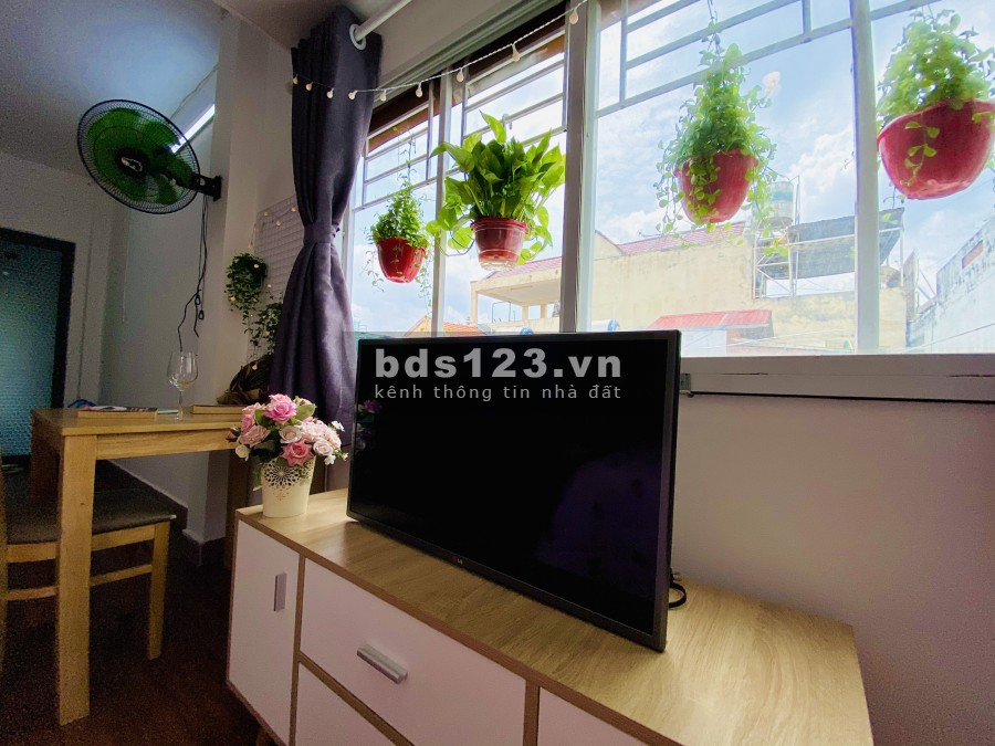 Căn hộ dịch vụ 30m2 đường Nguyễn Hữu Cảnh, BìnH Thạnh giá cực mềm- ánh sáng tự nhiên