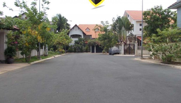 Bán đất gần UBND Quận 2HẺM XE TẢI THẢO ĐIỀN CHỈ 150 TRIỆU GIÁ TỐT