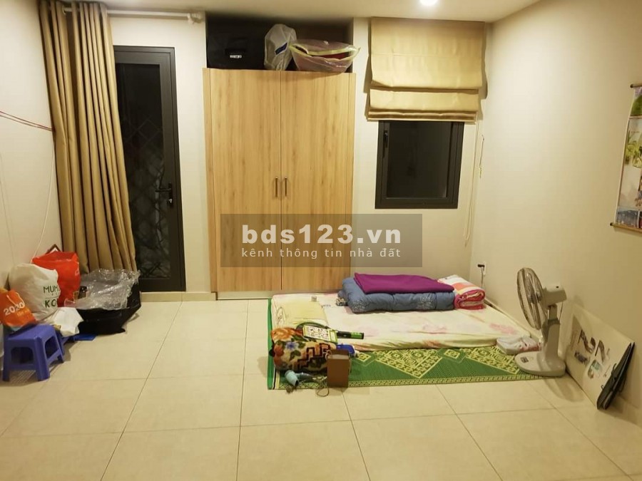 Bán gấp nhà chính chủ, kinh doanh, văn phòng, vỉa hè ô tô tránh