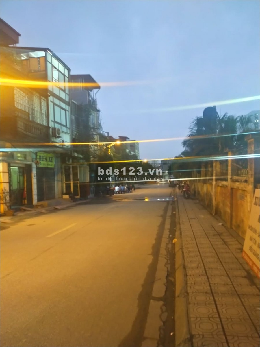 Bán nhà Mặt Phố Gia Quất, Long Biên, Hà Nội. 0976005168.