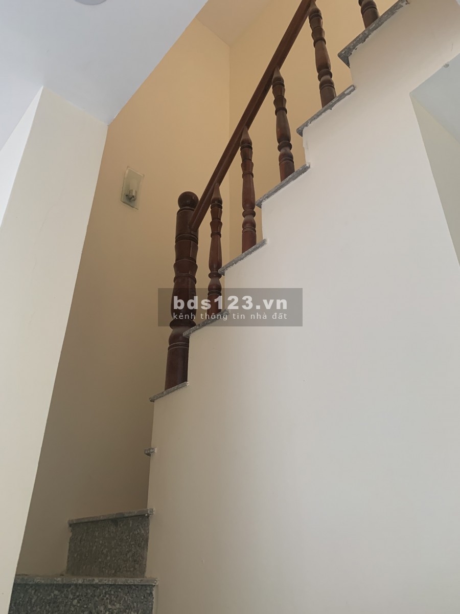 Bán nhà quốc lộ 50, cầu ông thình, ngã 3 tân kim