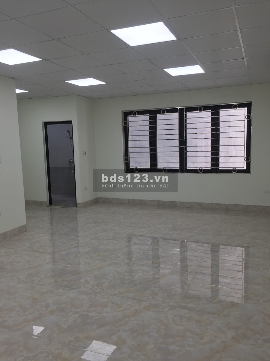 Cho thuê văn phòng số 93 phố Chùa Quỳnh, Q HBT .