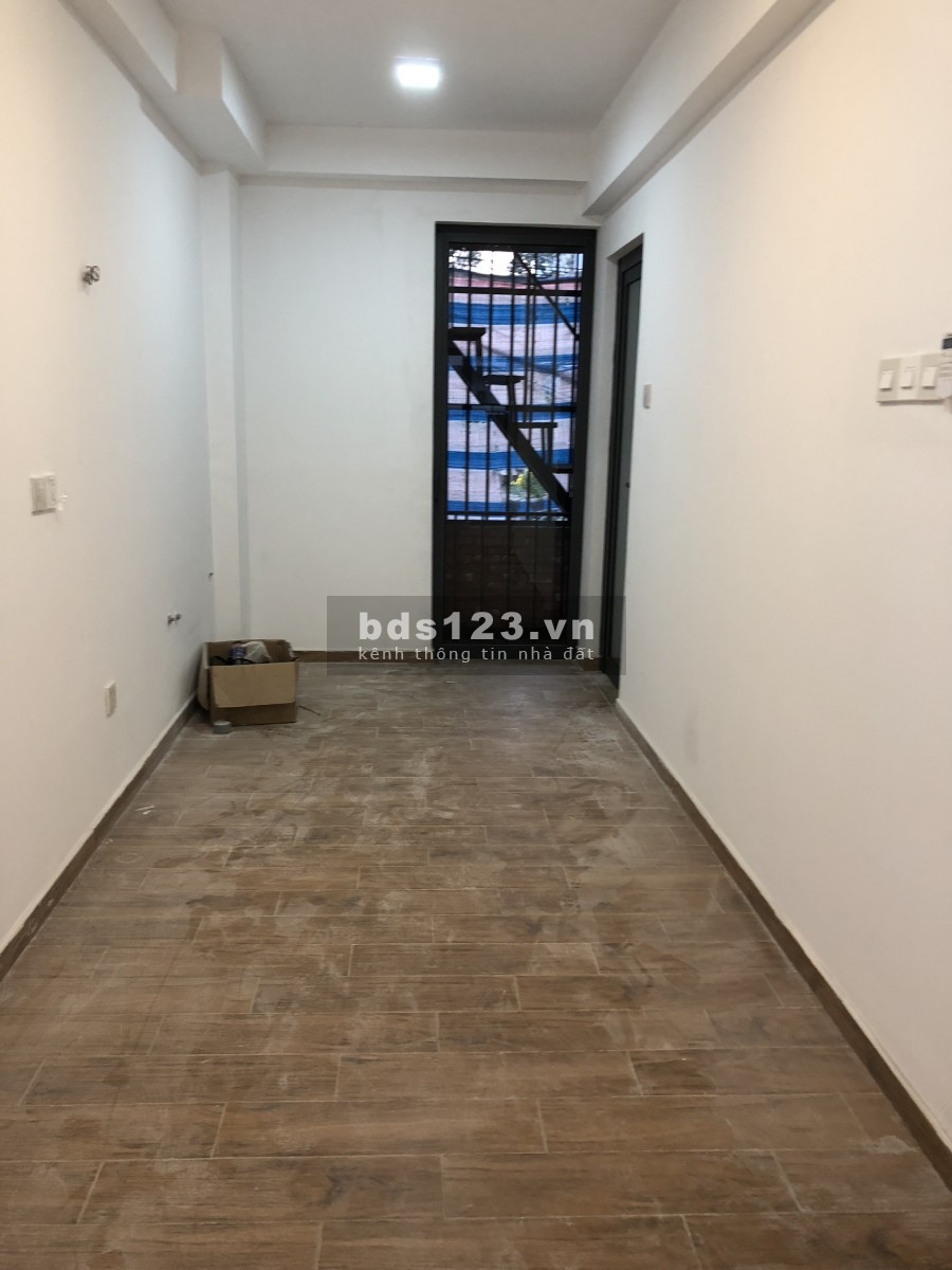 Mặt tiền Huỳnh Mẫn Đạt cho thuê giá quá rẻ 55tr 4*20 hầm trệt lửng 3 lầu thang máy