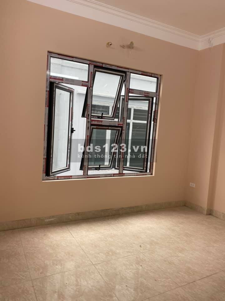 Cần bán ngay nhà Long Biên ,Ngọc Thuỵ 50M2 x 4Tầng 3.25 tỷ