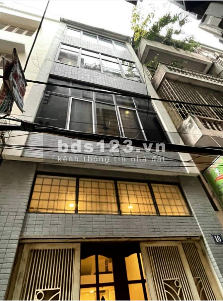 Cần bán gấp! nợ bank 1,5 tỷ nhà ngõ 100 Láng Hạ, 40m2 4tầng kinh doanh chỉ 3.4 tỷ