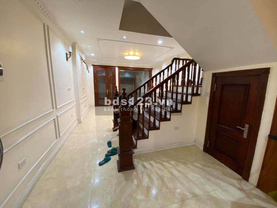 BÁN NHÀ LIỀN KỀ KĐT VĂN PHÚ TRỤC ĐƯỜNG TO NHẤT VĂN PHÚ VỈA HÈ 6M KINH DOANH SẦM UẤt. DIỆN TÍCH 90M2