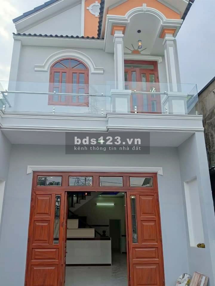 Tôi Bán Gấp Căn Nhà, Sổ Hồng Sở Hữu Riêng, 100m2, 1Ty3, Có Thương Lượng.