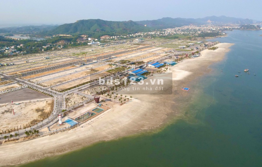 Bán đất nền dự án Phương Đông Vân Đồn Quảng Ninh giá đầu tư 25 triệu/m2