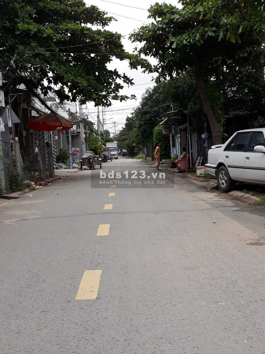 Bán đất MT Bùi Ngọc Thu 100m2/1,07 tỷ, SHR