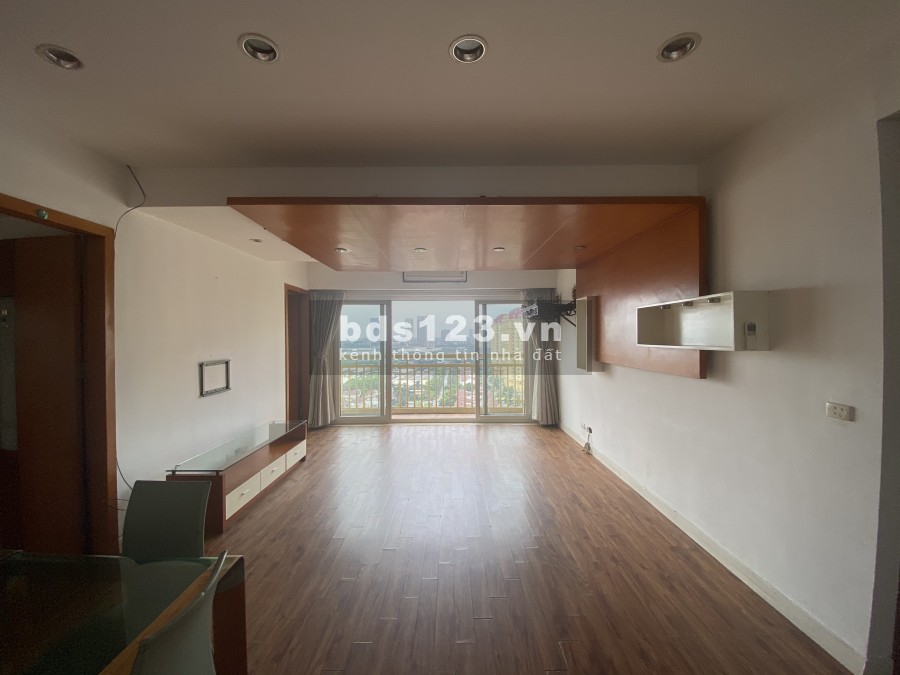 Bán 150M, 3 ngủ G2 Ciputra, view nội khu đẹp, nội thất cơ bản - 0973781843 Ánh.