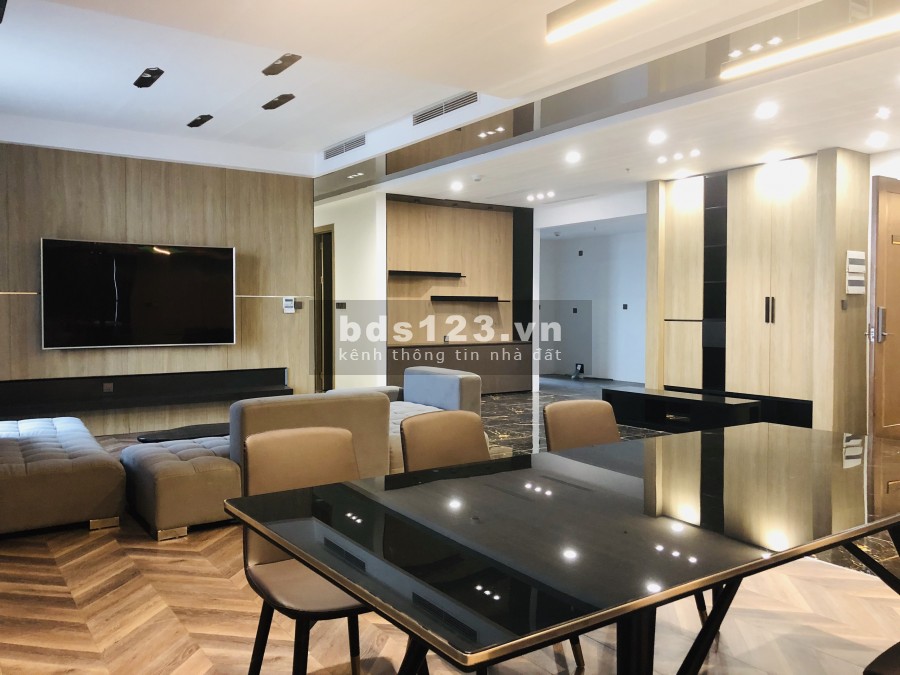 Bán căn đập thông 250m2 chung cư Sun Ancora Lương Yên