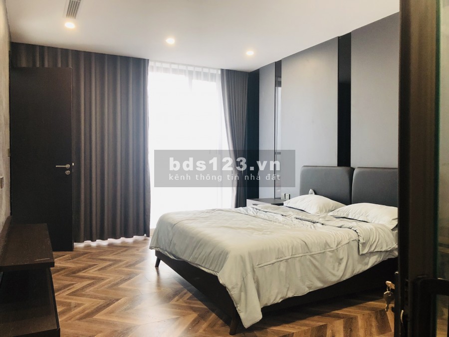 Bán căn đập thông 250m2 chung cư Sun Ancora Lương Yên