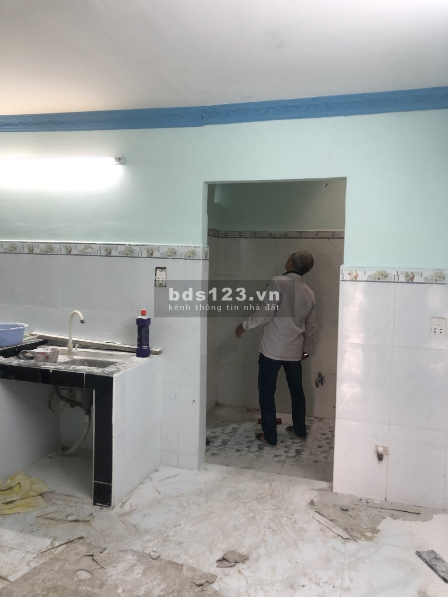 Bán nhà sổ hồng chính chủ công chứng, xây gác lửng 4x17m, ấp 1 tổ 11 Vĩnh Lộc A Bình Chánh