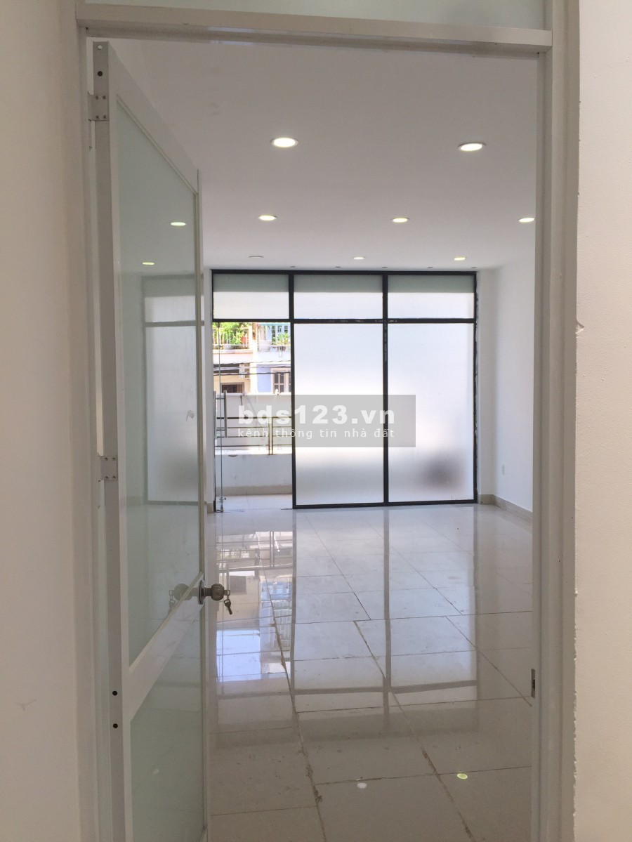 Nhà nguyên căn MT đường Ngô Tất Tố Bình Thạnh. nhà 1 trệt 2 lầu sân thượng có thể kinh doanh Coffee
