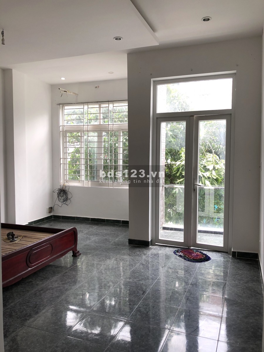 Nhà Khu Bình Lợi 5x18m, T_3L gồm 4 phòng 5wc full máy lạnh.