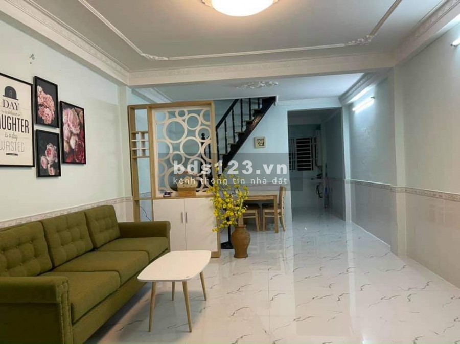 Cho thuê nhà 1 Trệt + 2 Lầu 4 PN hẻm xe hơi cạnh KCX Tân Thuận