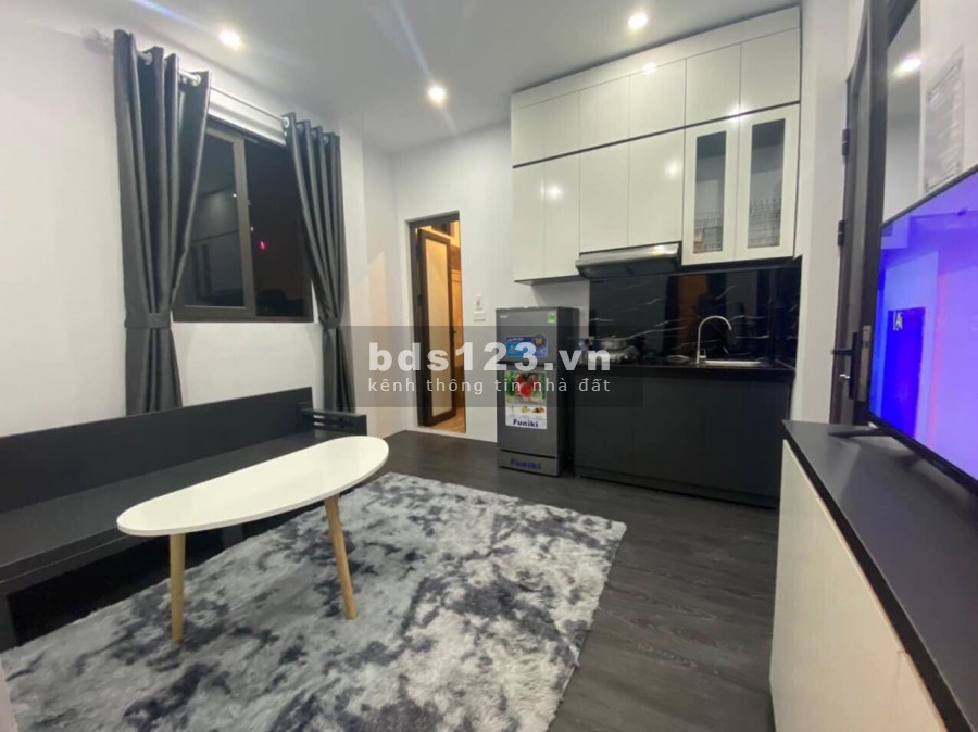 Bán nhà 5 tầng x 60m2, 9 phòng khép kín full đồ, ngõ 1194 Láng, ô tô vào nhà, giá 8,9 tỷ