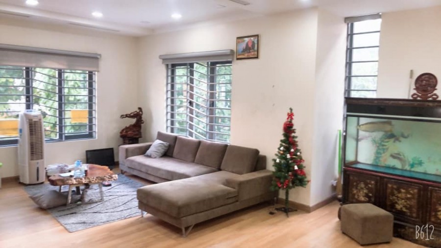 Hạ Chào 300TR!! Biệt thự Vạn Phúc, Hà Đông, 165m2x3T, phân lô, đẳng cấp, tặng nội thất.