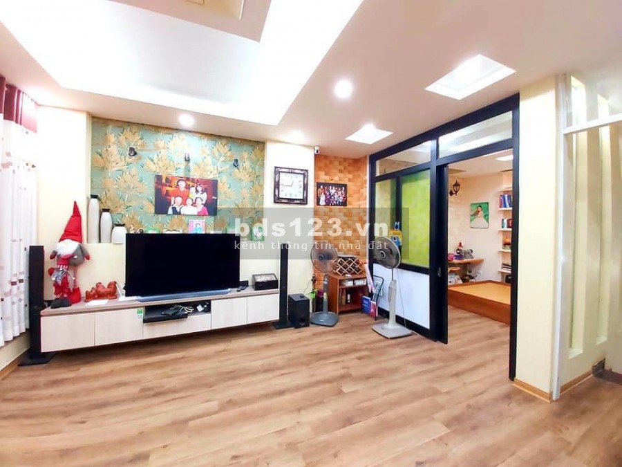 Bán nhà Quan nhân 45m,5 tầng xây mới đẹp