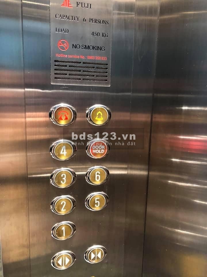Bán gấp nhà Ngõ 180 Hoàng Quốc Việt, vị trí hoa hậu, 60m2x7 tầng, 11.8 tỷ