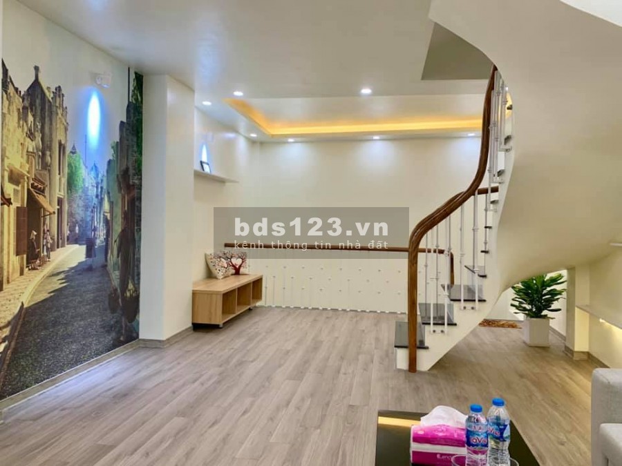 NHÀ ĐẸP NHƯ MAYBACH MỸ ĐÌNH GIÁ VIỆT NAM 40M*5 TẦNG HƠN 3 TỶ