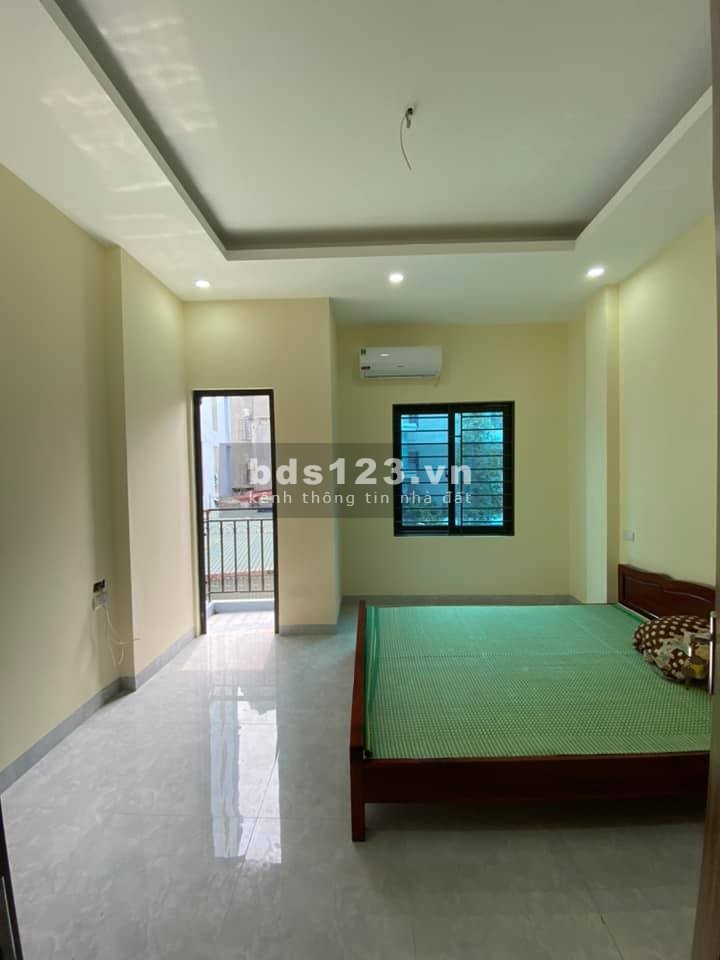 Bán nhà Tân Triều 28m2, 5T, MT4m, 2.65 tỷ, Ô TÔ ĐỖ CỬA, NHÀ MỚI