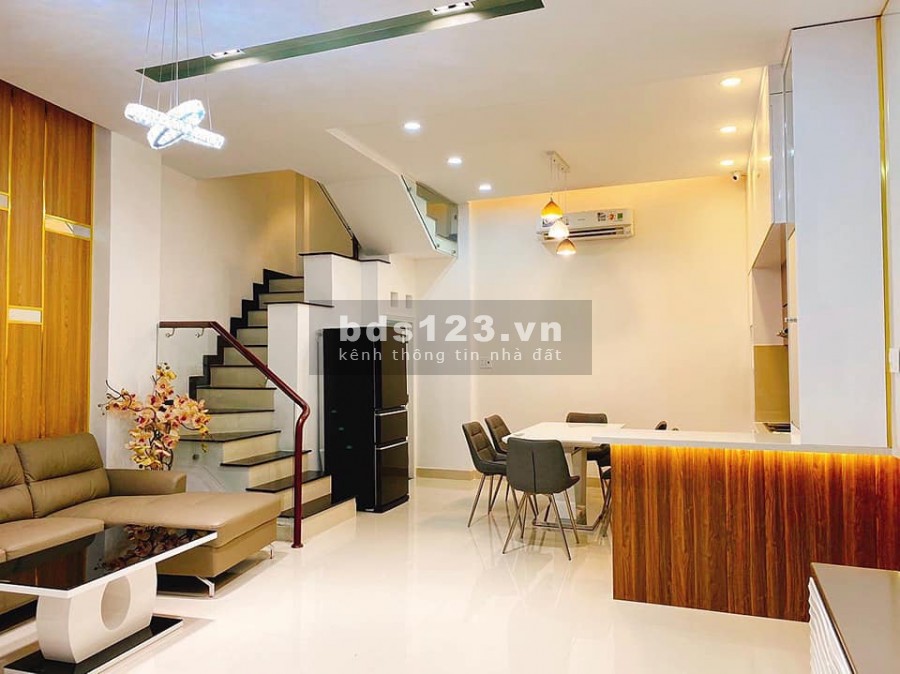 NHÀ TRUNG TÂM GÒ VẤP CHỈ 5.8 TỈ XE HƠI VÔ NHÀ, NỘI THẤT SANG CHẢNH SIÊU PHẨM