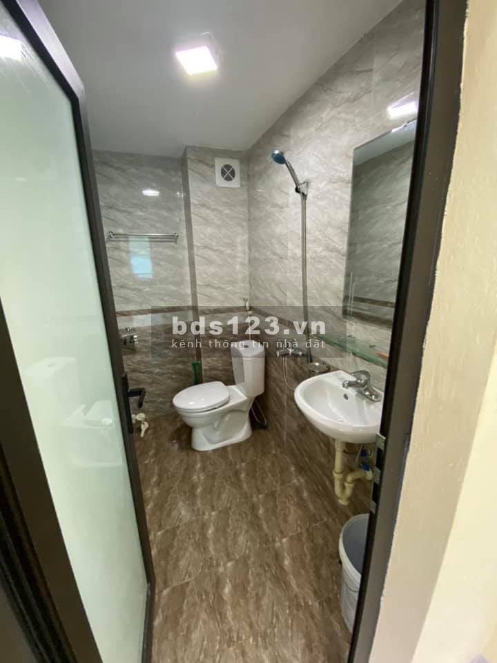 Bán nhà Tân Triều 28m2, 5T, MT4m, 2.65 tỷ, Ô TÔ ĐỖ CỬA, NHÀ MỚI