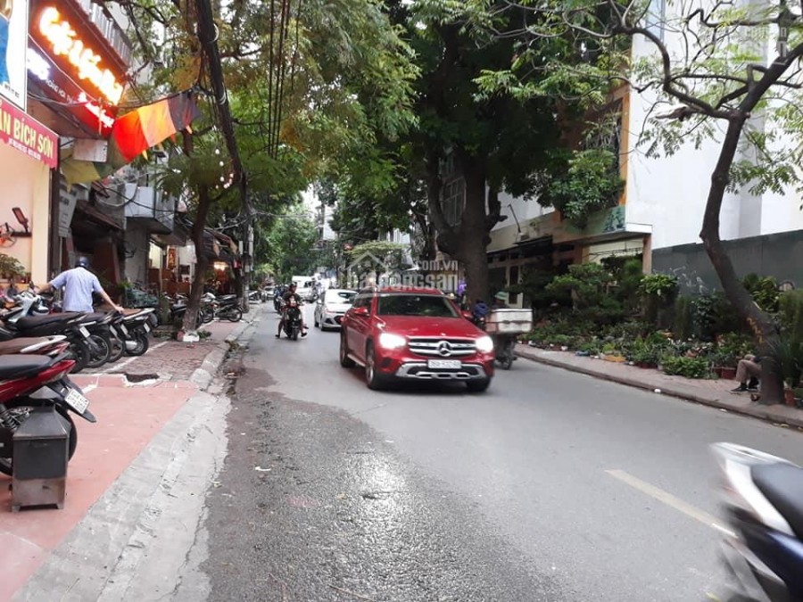 Lô Góc Vỉa Hè Kinh Doanh Sầm Uất Mặt Phố Hoàng Hoa Thám Tây Hồ, 45m, 5T, Mt 3.7, Giá 6.8 Tỷ