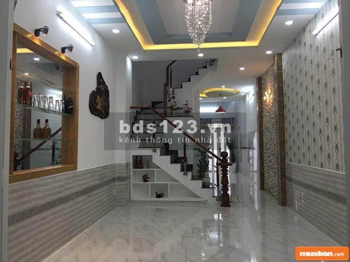 Nhà 3 Tầng DTSD 80m2 Trần Hưng Đạo Q5 Chỉ 5.6 Tỷ