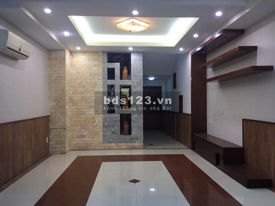Nhà 3 Tầng DTSD 80m2 Trần Hưng Đạo Q5 Chỉ 5.6 Tỷ