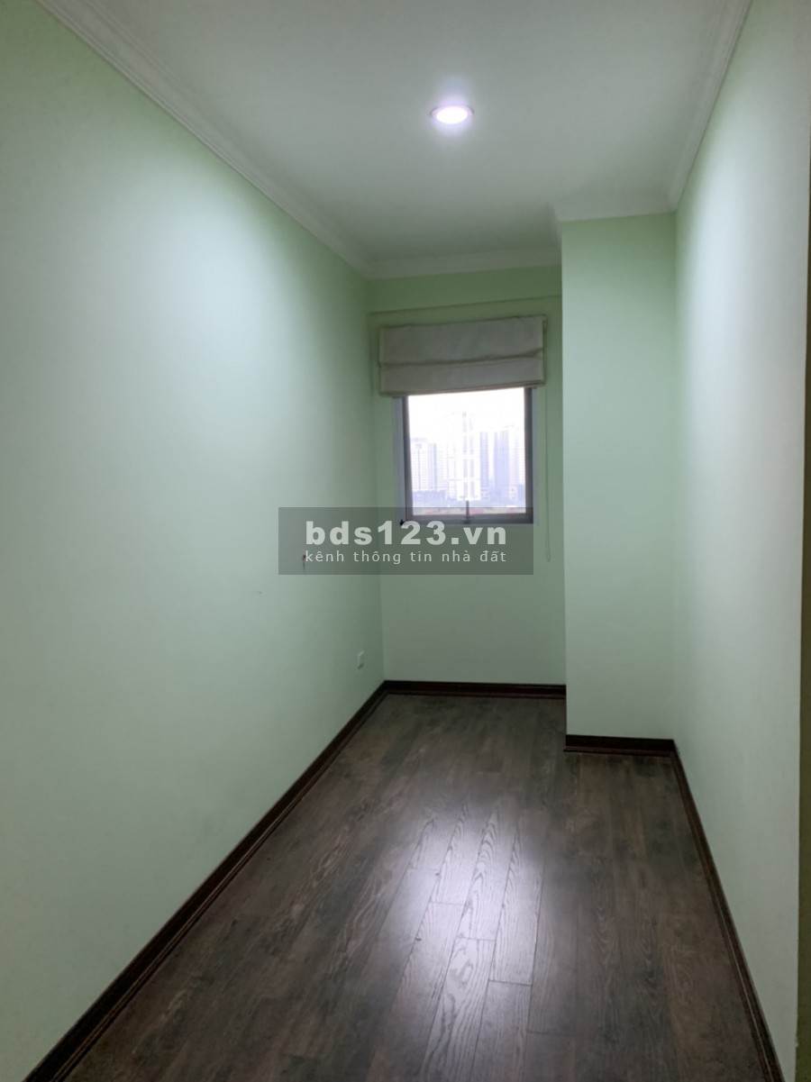 Cho thuê căn hộ cao cấp ciputra 123m2- 3pn, 2wc- nội thất cơ bản Giá cực sốc chỉ 15tr/th