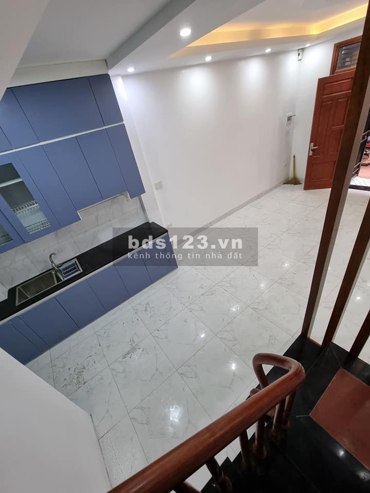 NHỈNH 3 TỶ CÓ NHÀ NGỌC THỤY, Ô TÔ GẦN NHÀ, NGÕ THÔNG, 40M X 5 TẦNG