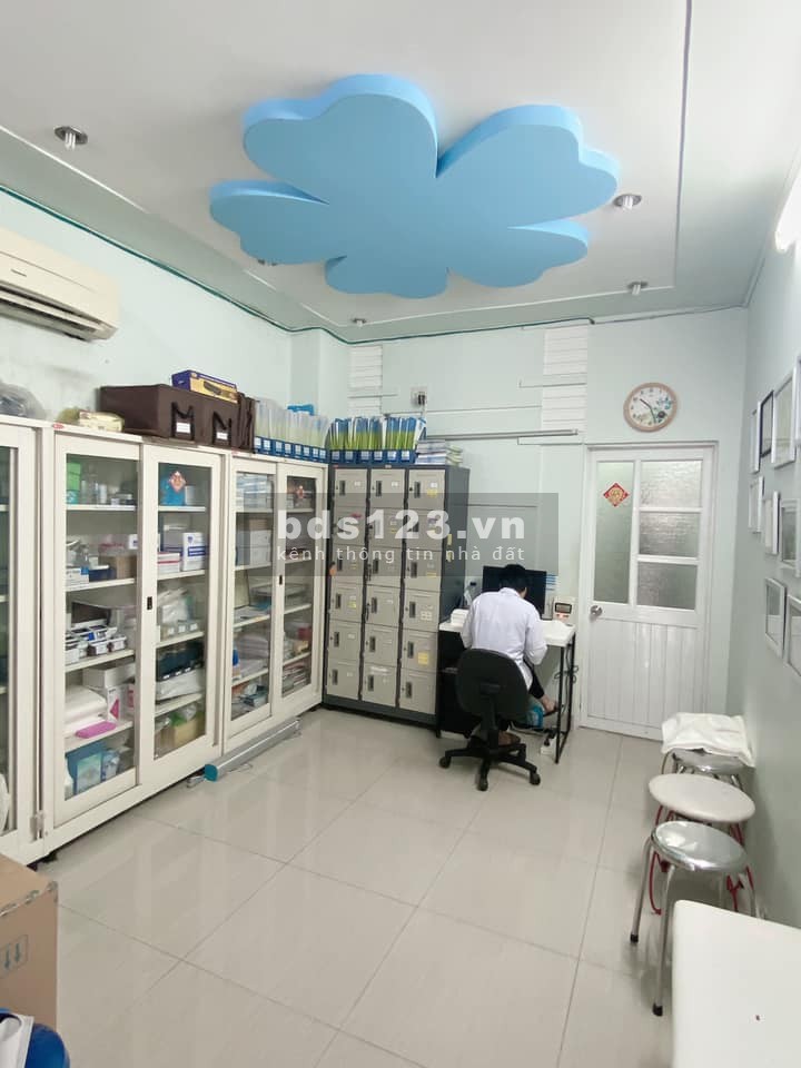 Cần bán nhà Trần Đình Xu, Quận 1,DT 70m2 giá chỉ 18.5 tỷ