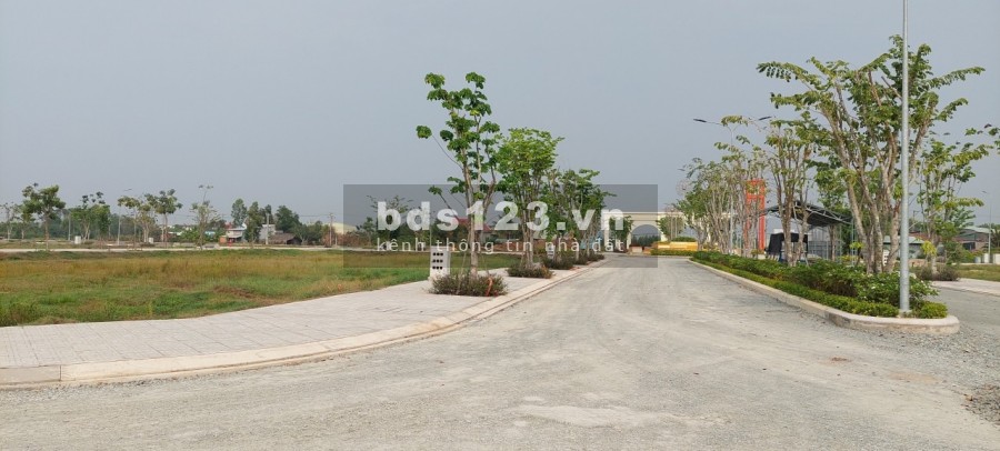 Đất thổ cư Khu đô thị giá ngộp chỉ có 500 triệu được lô đất diện tích sử dụng 100m2