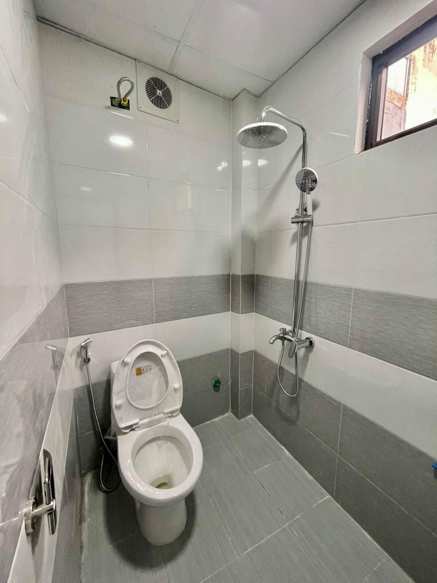 Bán nhà Chính Kinh, Thanh Xuân, 45m2, 4T, ngõ thông giá 3.65 tỷ.