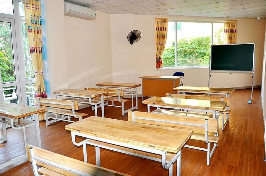 CầnBán Gấp nhà phân lô 6 tầng VIP phố Vọng DT85m2 MT 5.5m Giá15 tỷ8