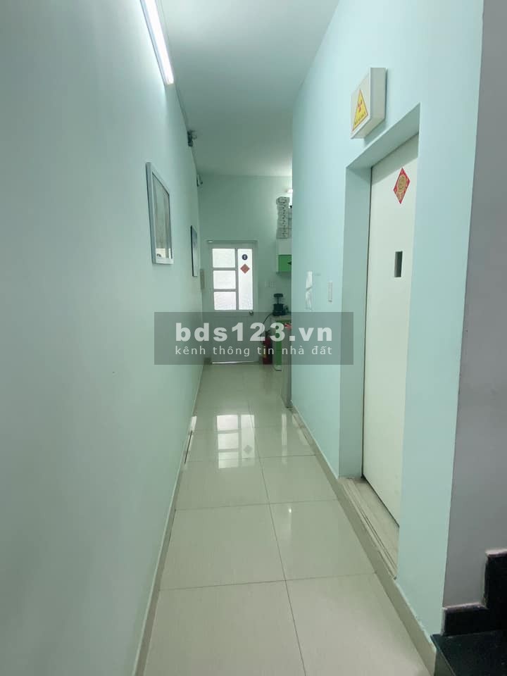 Cần bán nhà Trần Đình Xu, Quận 1,DT 70m2 giá chỉ 18.5 tỷ