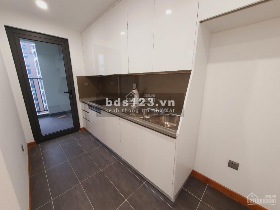 GIA ĐÌNH TÔI CẦN BÁN GẤP CH 6TH ELEMENT, 83M, 2PN, 2WC, TẦNG 20, BAN CÔNG HƯỚNG BẮC VIEW STARLAKE