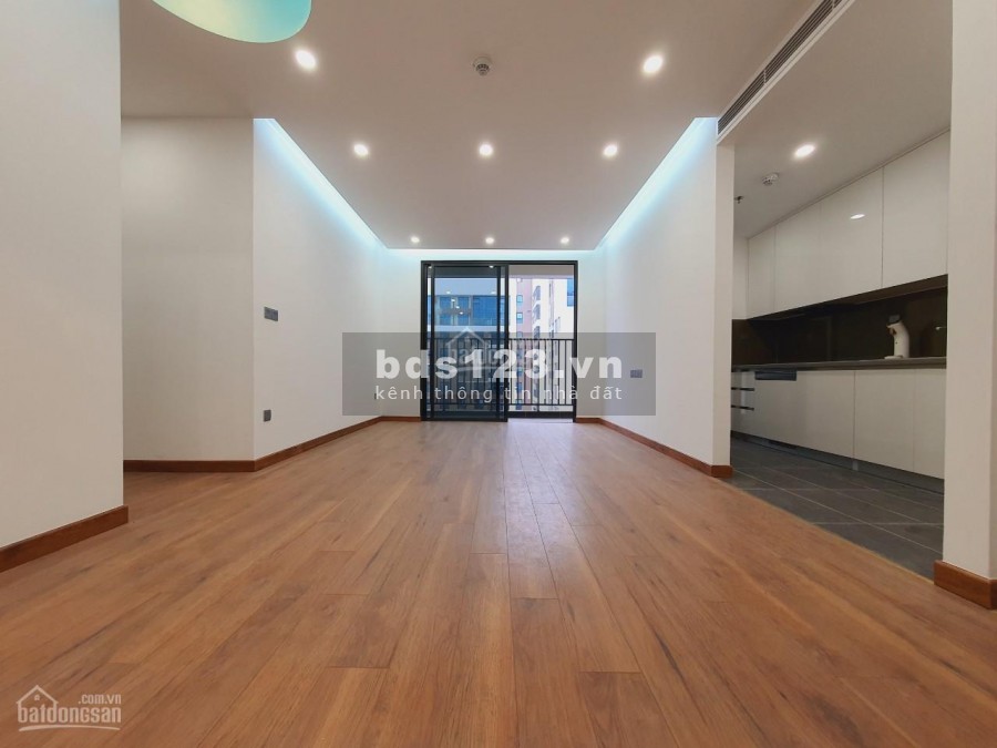 GIA ĐÌNH TÔI CẦN BÁN GẤP CH 6TH ELEMENT, 83M, 2PN, 2WC, TẦNG 20, BAN CÔNG HƯỚNG BẮC VIEW STARLAKE
