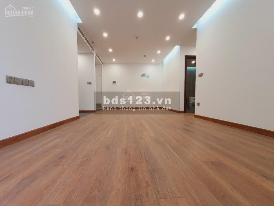 GIA ĐÌNH TÔI CẦN BÁN GẤP CH 6TH ELEMENT, 83M, 2PN, 2WC, TẦNG 20, BAN CÔNG HƯỚNG BẮC VIEW STARLAKE