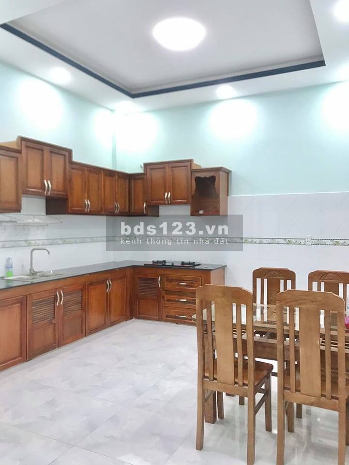 Nhà 50m2 mà chỉ nhỉnh 4 tỷ tại Phú Thọ Hòa Quận Tân Phú.