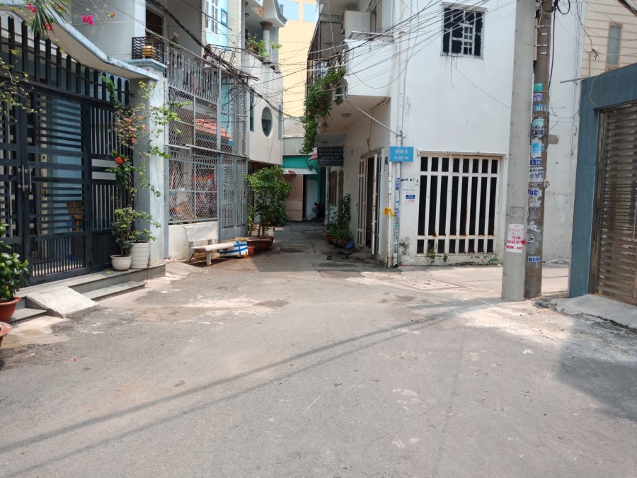 Bán nhà Tân Bình Giá Rẻ, 9,9 tỷ, Biệt Thự Mini, 3 Tầng 4 PN, Đất Thánh
