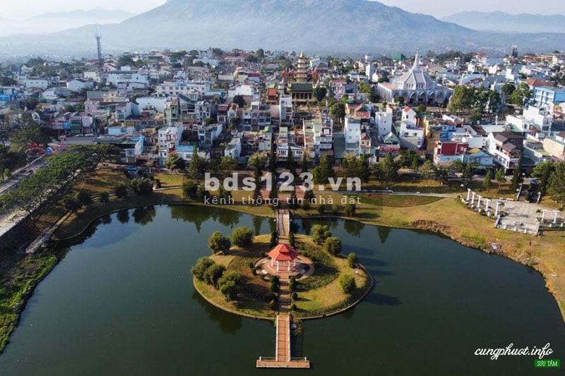 Bán đất trả nợ nhanh dt 470m2, full thổ cư, sổ sách đầy đủ